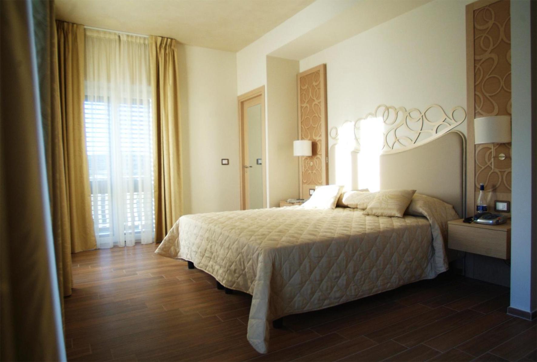 Hotel Duchessa Della Sila San Giovanni in Fiore Zewnętrze zdjęcie